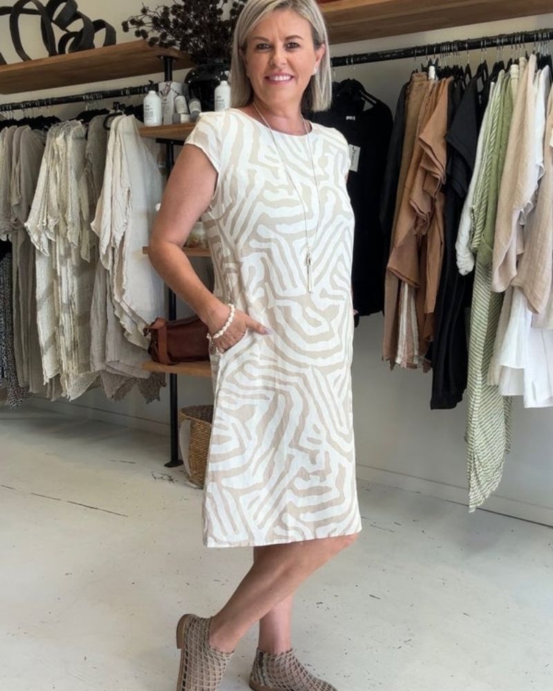 Printed Cotton Flutter Sleeve A-Line Midi Dress – White