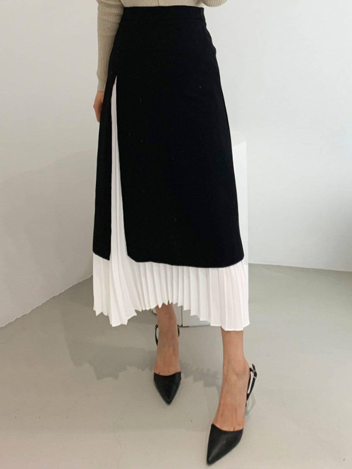 Black Two-Tone Pleated Midi Skirt