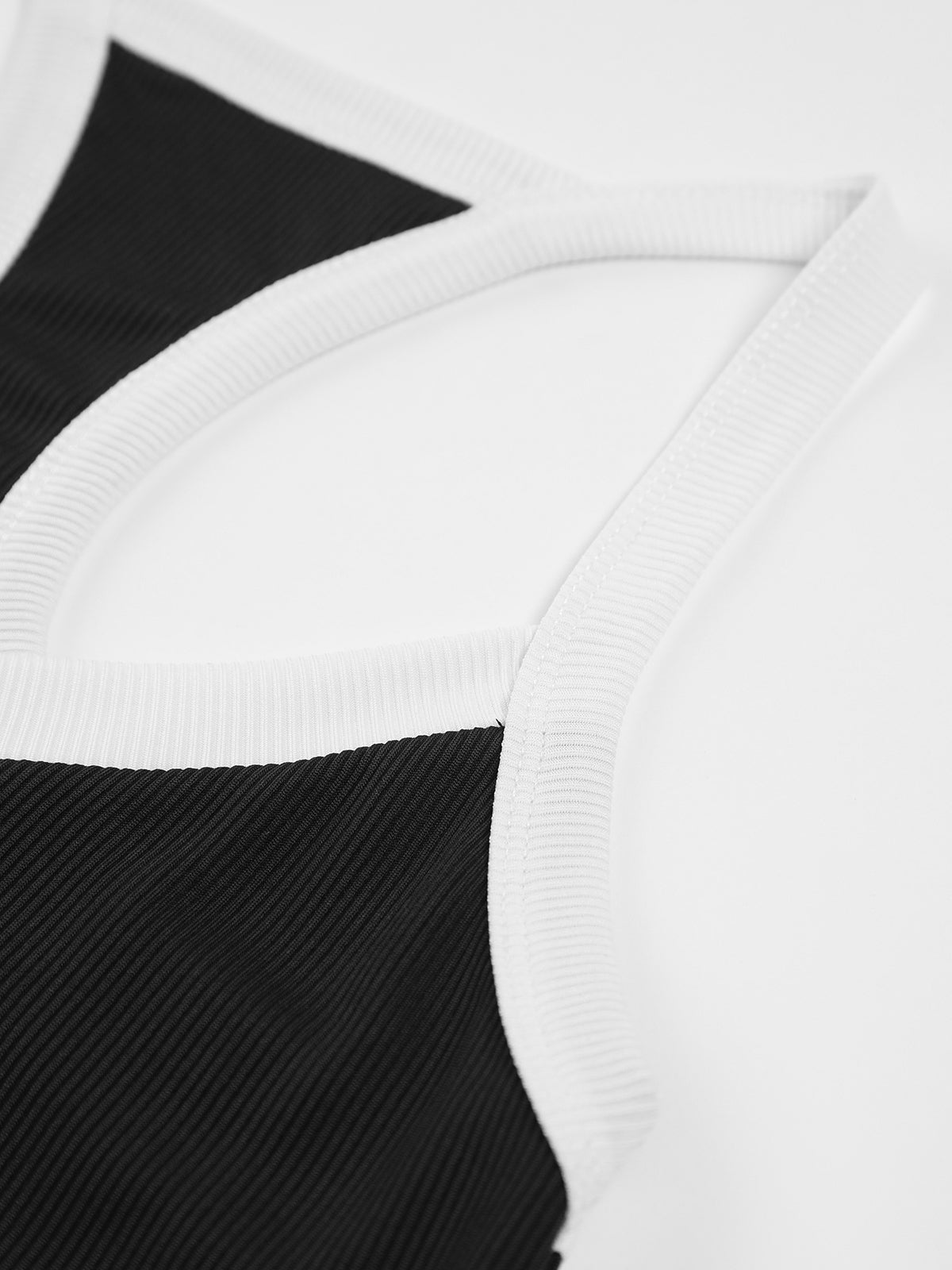 Black Sweetheart Contrast Cami Top – view 5